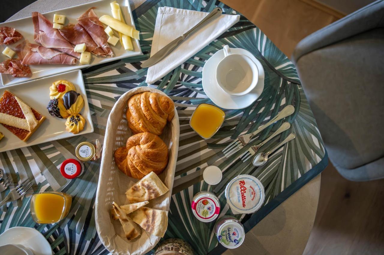 Forma Your Boutique Suite Corciano Eksteriør billede