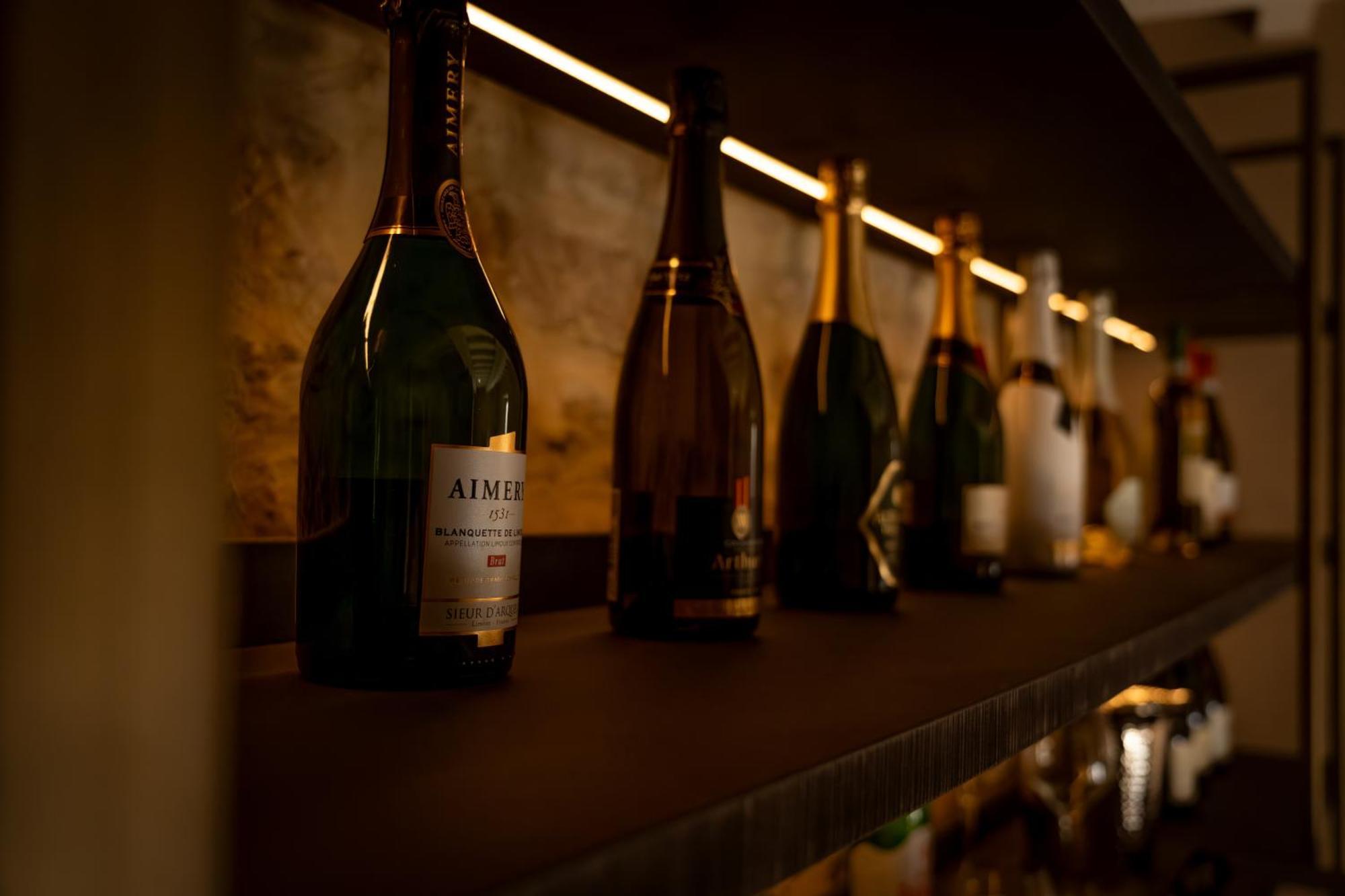 Forma Your Boutique Suite Corciano Eksteriør billede